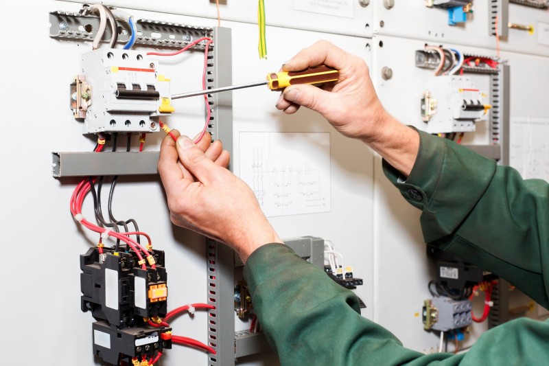 Why Problems with the Home Wiring in Wichita are Best Left to a Professional