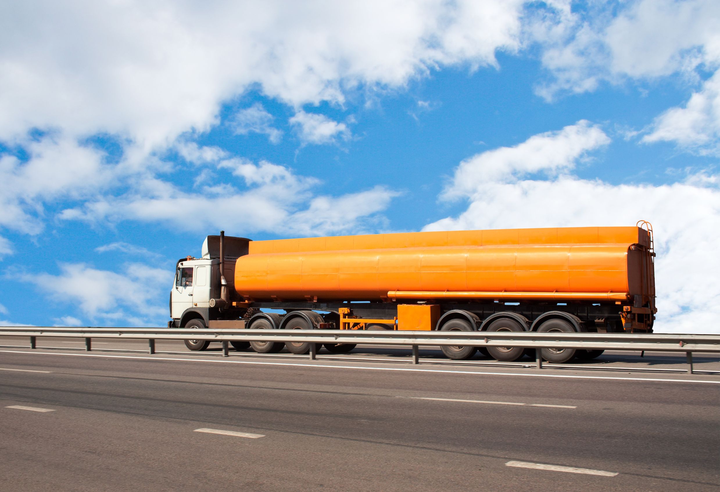 Factors To Consider When Selecting A Fuel Oil Delivery Company In 