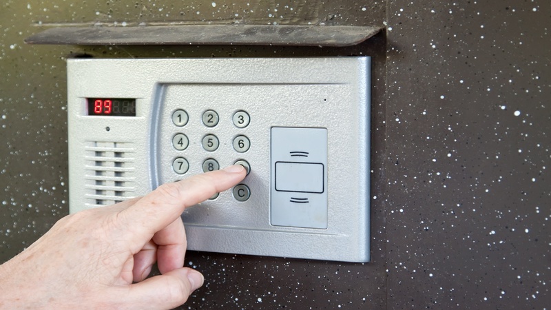 3 Tips for Choosing the Perfect Security System for Your Family