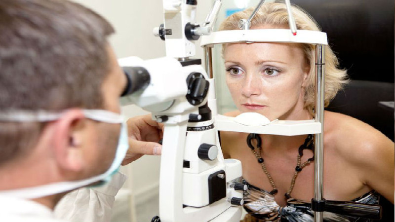 Why You Should Make the Time to Visit an Optometrist In Frisco