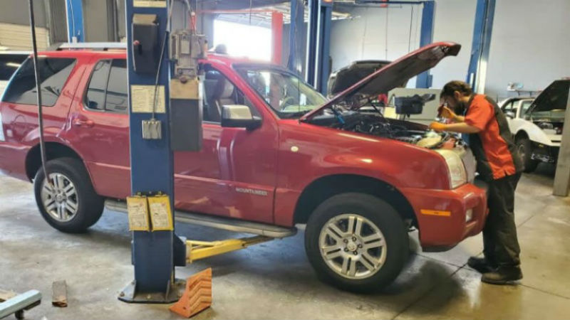 Finding The Best Surprise Area Vehicle Maintenance and Repair Services