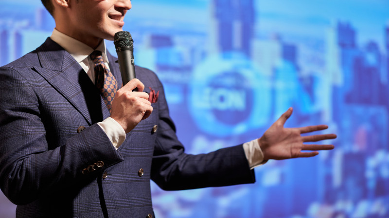 How to Find the Right Keynote Speaker for Your Event