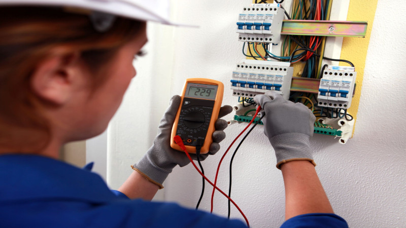 What Services are Provided By the Electricians in Austin?