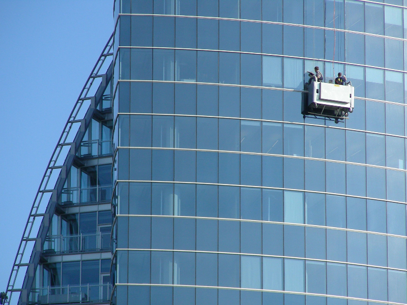 Why Residential Window Cleaning in Puyallup WA Matters