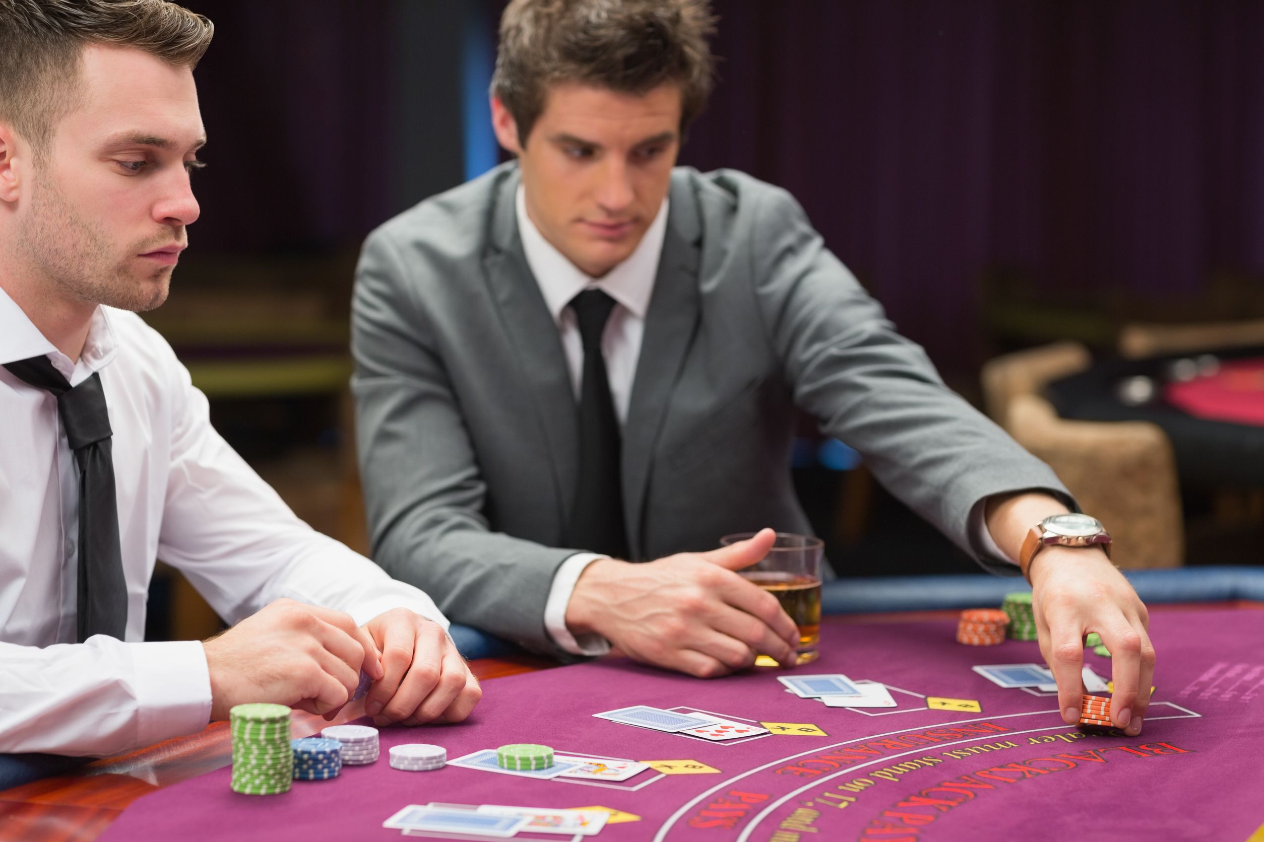 6 Ways to Play Roulette and Win