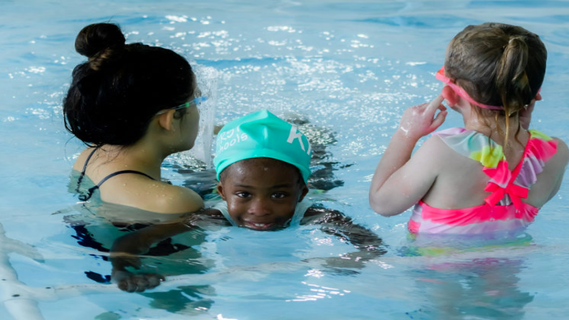 Three Safety Tips for Taking Your Children to the Pool in Midlothian, VA