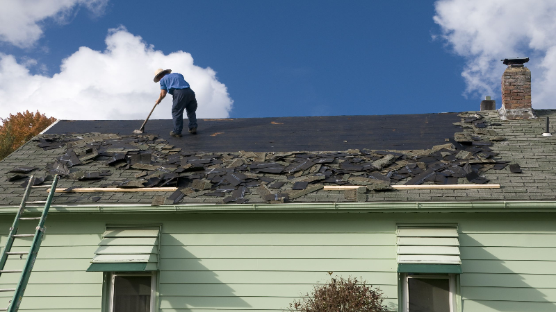 Roofing Services in College Park, GA, Talk About Missing Roof Shingles