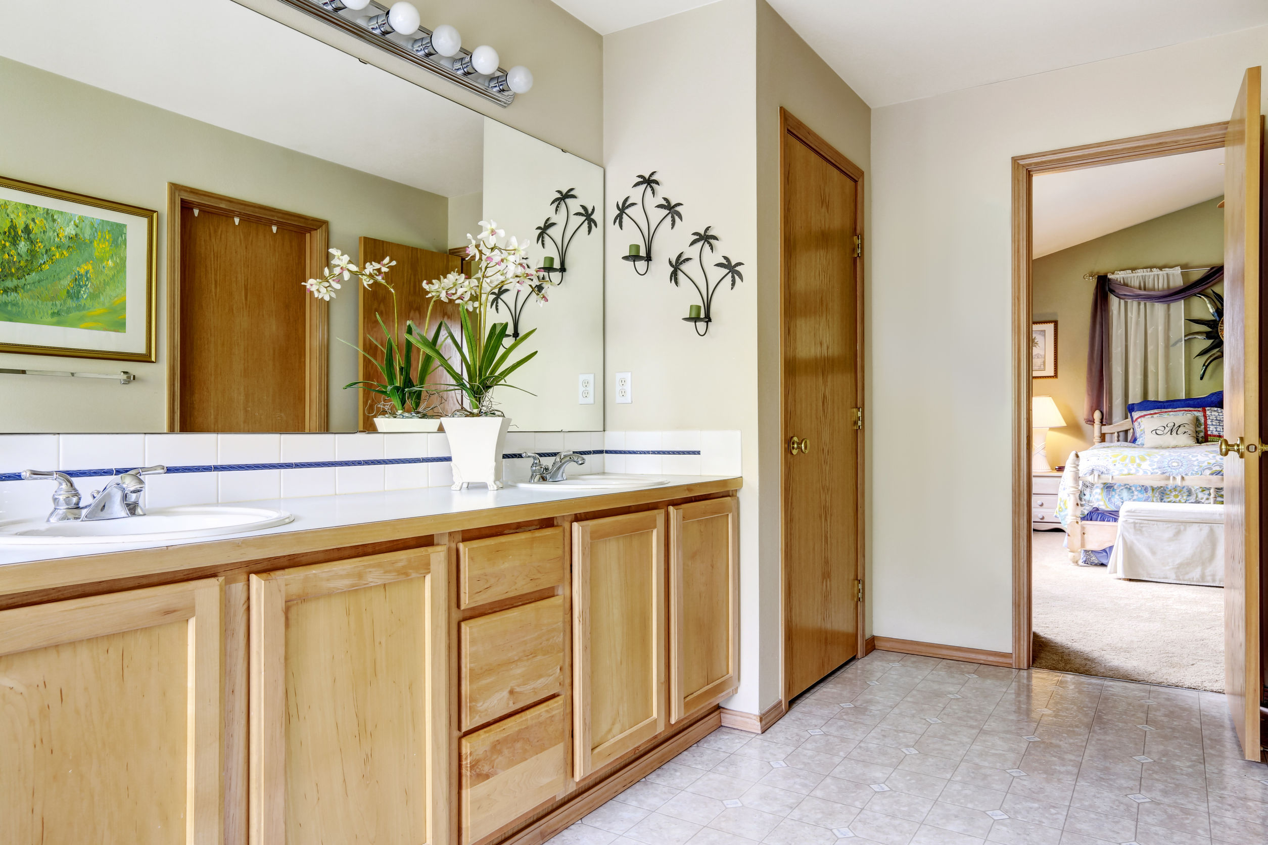 Transform Your Space with Designer Bathroom Vanities in Clifton, NJ