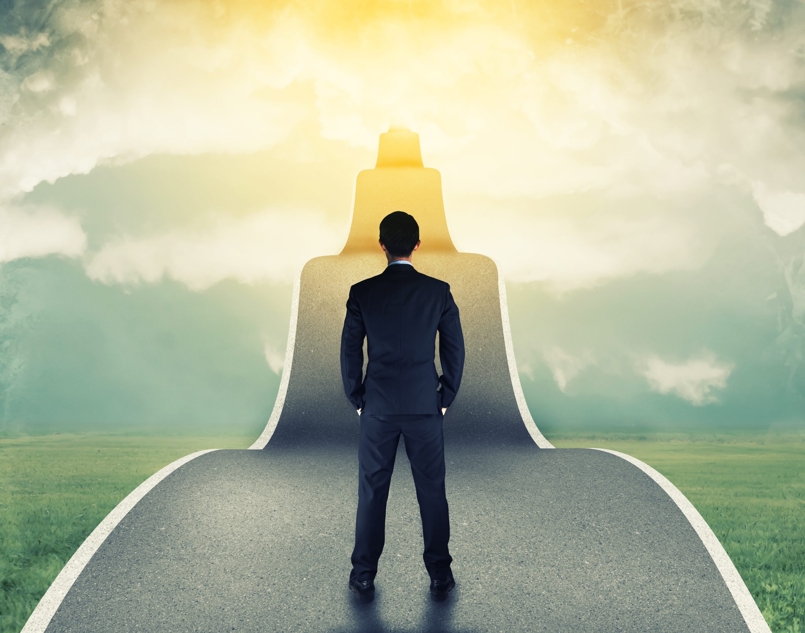 Hire a Keynote Speaker for the Healthcare Industry to Engage and Educate