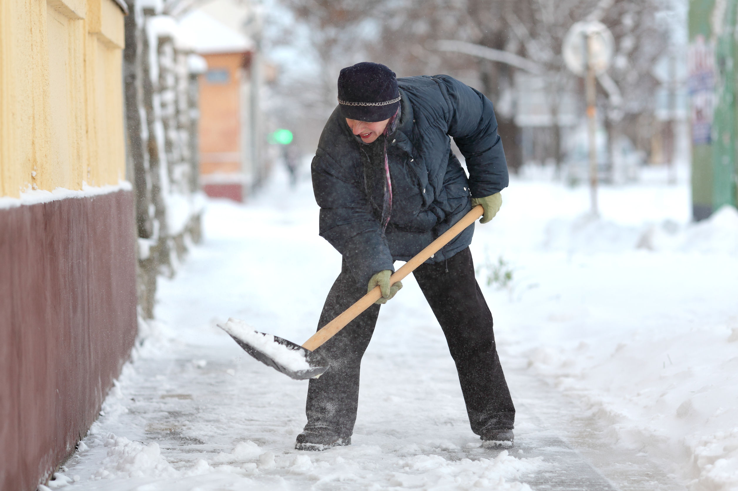 Make Winter Safer at Home With Reliable Snow Removal Services Toronto ON Offers