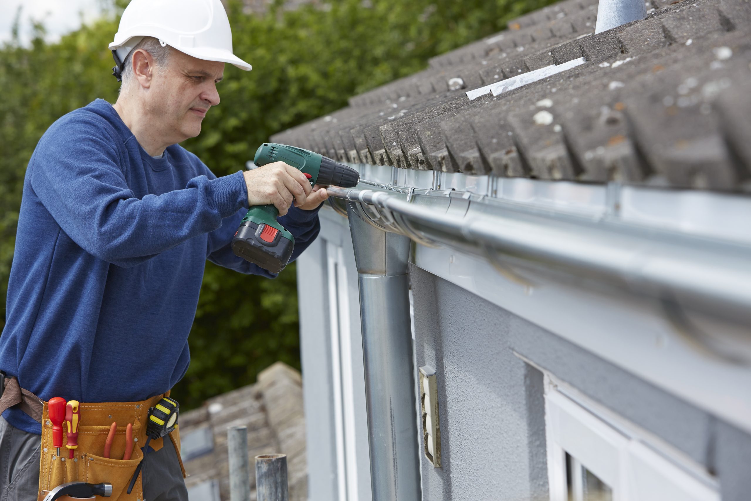 Strengthen Storm Defense With a Roofing Company Frostproof, FL Relies On Year-Round