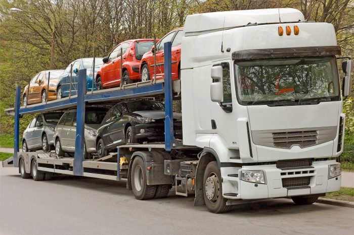 Key Benefits of Choosing Heavy Truck Towing Service in North Kansas City for Emergencies