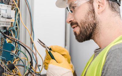 Enjoy Peace of Mind Through Trusted Boat Lift Electrical Service in Norfolk, VA Repairs