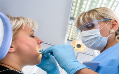 Choosing Safer Alternatives to Dental Gloves For Latex Allergy in Your Clinic