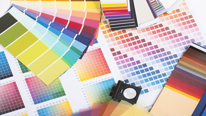 Businesses Boost Brand Visibility with Holographic Stickers Printing for Custom Labels