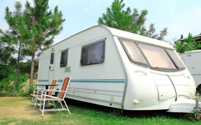 Choosing an RV Storage Facility That Fits Your Travel Lifestyle